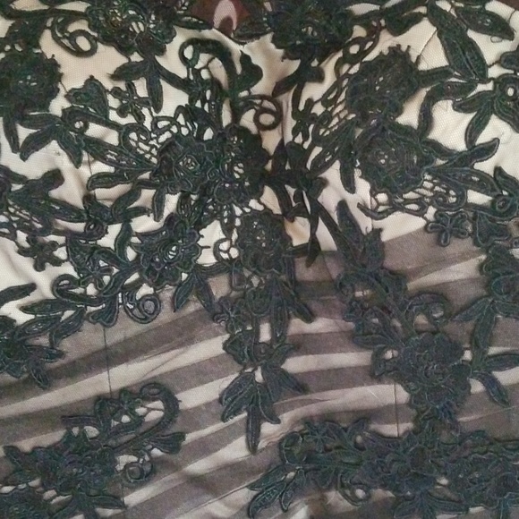 Prom Dress - Picture 3 of 8